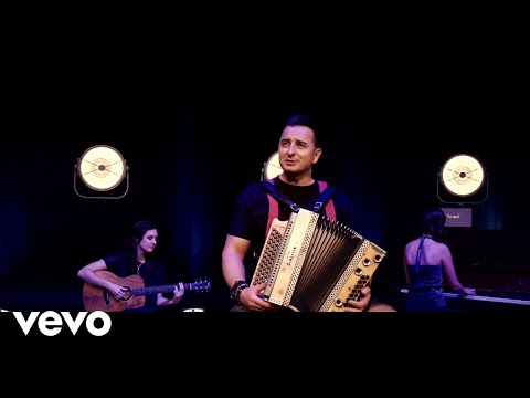 Andreas Gabalier - Es ist die Zeit (Offizielles Musikvideo)