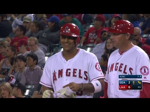 SEA@LAA: Marte pads lead with an RBI single