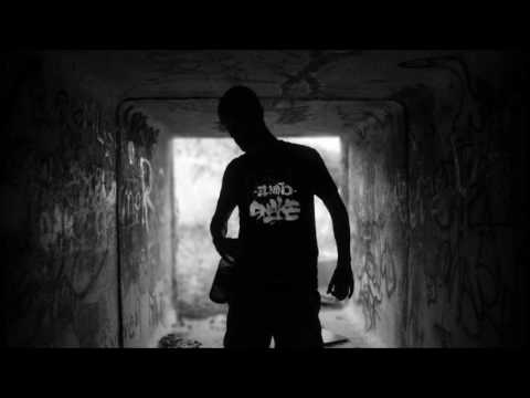 El Niño Snake & Ras Boti - No es fácil