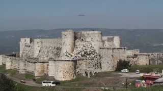 preview picture of video 'Overlooking Krak des Chevaliers قلعة الحصن - Syria سوريا‎'