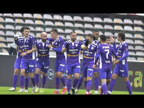 REZUMAT | FC Argeș - U Cluj 3-1. Oaspeții au marcat repede, dar au luat roșu și totul s-a prăbușit