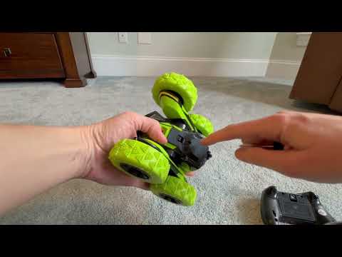 Review of the Threeking RC Stunt Cars Remote Control Car Double-Sided Driving 360-degree Flips