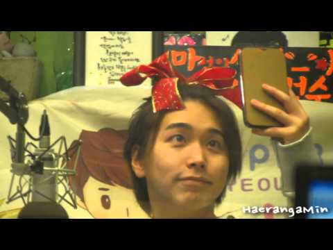 [Fancam] 121218 Sukira Sungmin - 밍선물 주세요~^0^