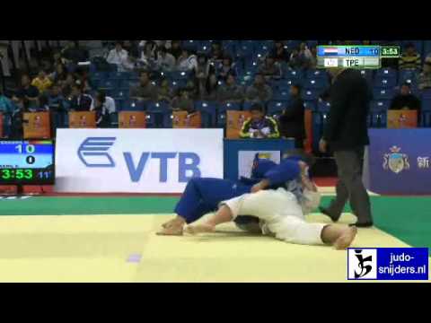 Judo 2010 GP Qingdao: Marhinde Verkerk (NED) - Szu-Chu Wang (TPE) [-78kg]