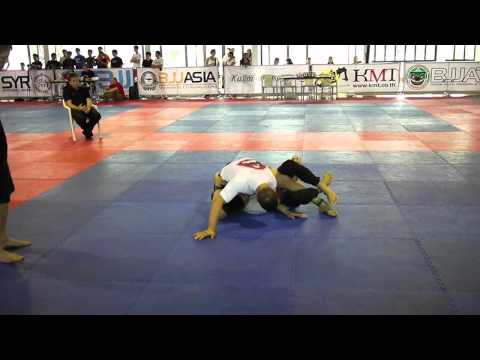 2010 FBT Thailand Open: NO-GI Adult Elite Absolute / Dan Simmler VS Makoto Ogasawara