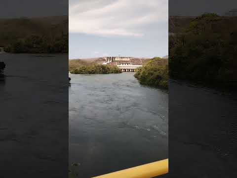 A Usina Hidrelétrica de Manso (UHE Manso) fica no estado de Mato Grosso, 100 km distância da capital
