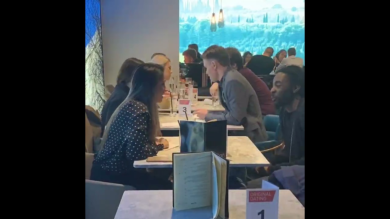 Speed Dating Event Time-lapse