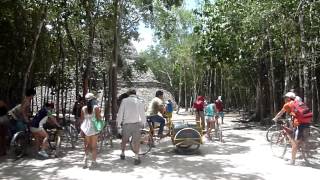 preview picture of video 'En bicicleta Coba'