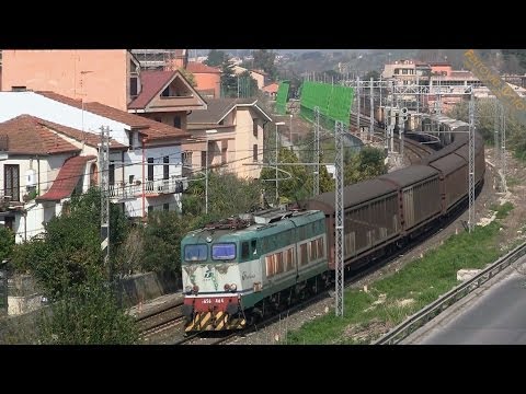 E.656.464 in transito a Monterotondo - E.656.464 in Monterotondo