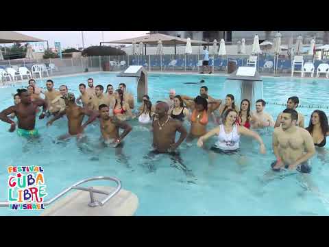 Cuba Libre 2018 - Cuban Salsa line dance in the pool