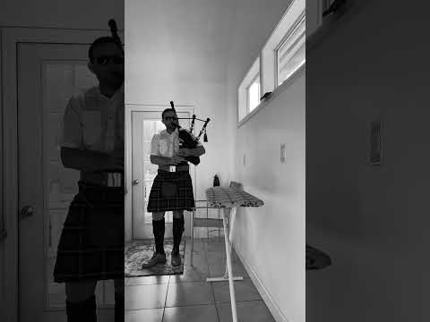 Promotional video thumbnail 4 for Great Highland Bagpiper