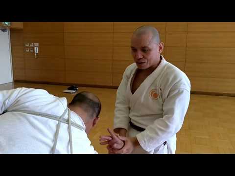 日本拳法は打撃だけではない。関節技「裏回し捕り」Nippon Kempo “Ura mawashi dori”