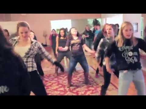 Willamette Pi Beta Phi Spring Bid Day 2014
