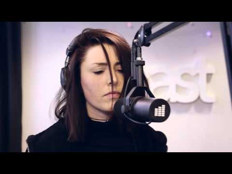 Nira K - Kalla mig (Live @ East FM)