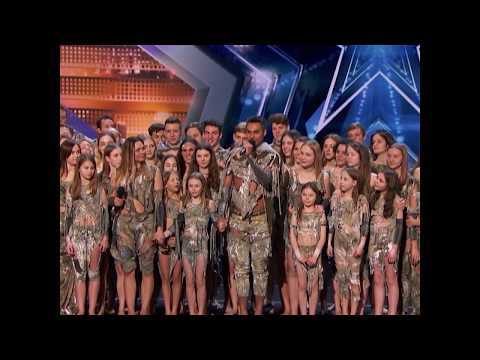 Say Zurca-WOAH to Zurcaroh's Golden Buzzer performance