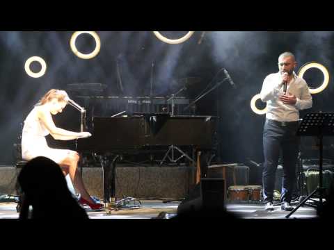 עומר אדם שר "ואת" ביחד עם קרן פלס #NMCLIVE