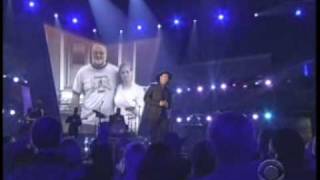 Trace Adkins - You&#39;re Gonna Miss This (Live)