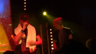 S Crew - Les Parisiennes (Live)