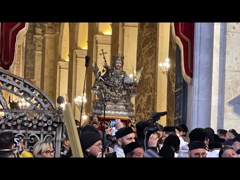 Festa S. Agata ‘23 - Catania. Uscita e avvio della processione del giro interno  05.02.2023