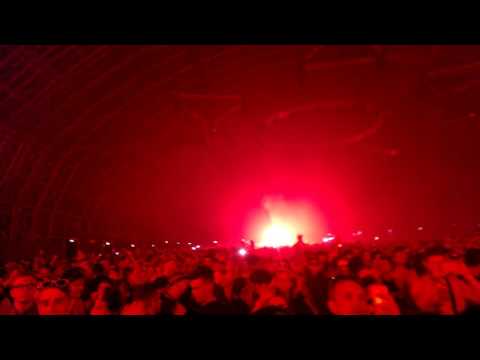 Dirty South - Champions (Eric Prydz Remix) @ Steel Yard, Creamfields (UK) - 28 Aug 2016