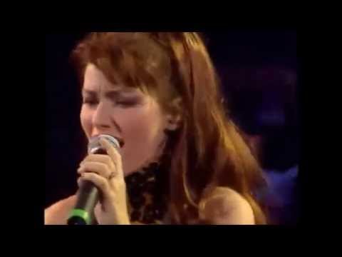 Shania Twain - Vocal Range Live (G2 - G#5 - F#6)