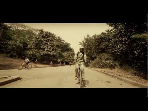 download lagu mp3 mp4 Brymo Omoge Campus, download lagu Brymo Omoge Campus gratis, unduh video klip Brymo Omoge Campus