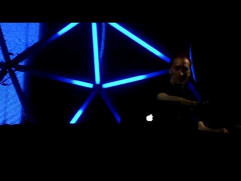 Paul van Dyk @ Palladium  6/11/11 - Frontier - Call Your Name (dub extended mix)