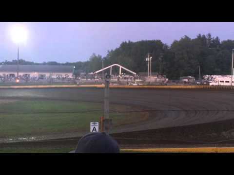 Cedar Lake Speedway (2015) Driver Introduction & 4-Wide Salute