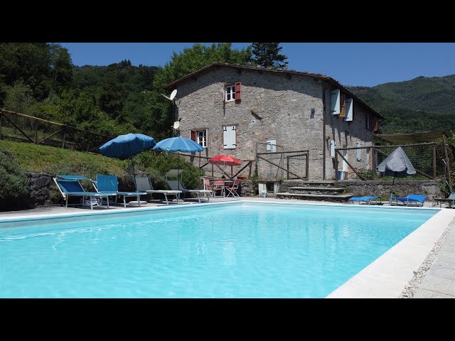 COLLE ALLE PIANE - Typical Tuscan farmhouse with swimming pool and 2 hectares of land