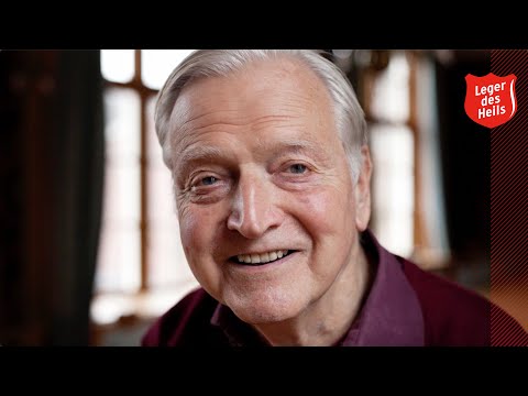 Karel Eykman schrijver van de musical 'Majoor Bosshardt' | Leger des Heils