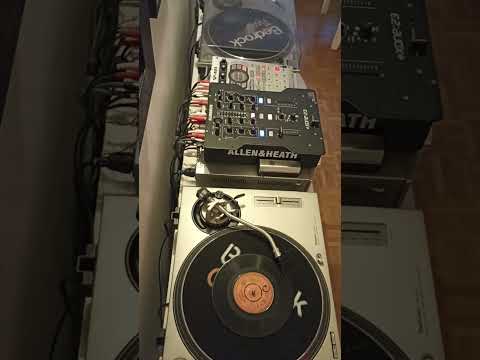 Ken Boothe - Crying Over You - Reggae - Intro