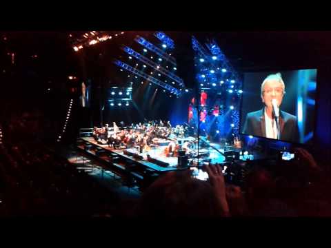 Miro Žbirka O2 Aréna Praha 2012.wmv