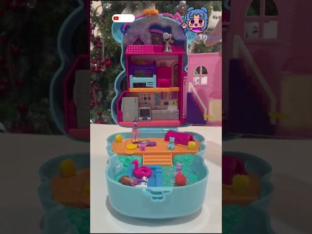 Vídeo relacionado con Polly Pocket Estuche Osito de Peluche, Conjunto de Juego con muñeca, Mascotas y Llavero, Peluche con Accesorios temáticos de Fruta y Abalorios, JKC79