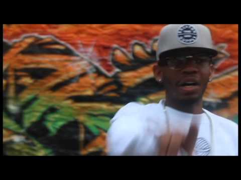 Squalle "Scottie 2 Hottie"