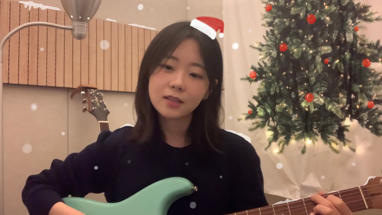 The First Snow 유튜브 썸네일