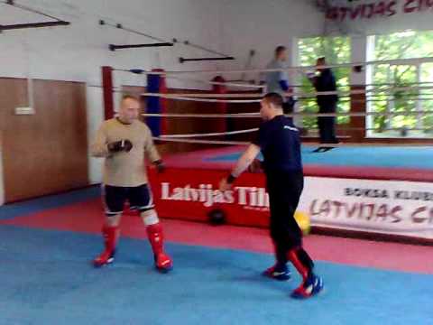 Jevgenijs Repovs training