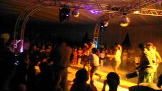 preview picture of video 'Apresentação Bloco Show - Dança de rua em Carandaí'