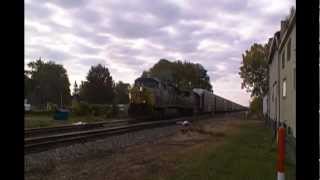 preview picture of video 'CSX & CN @ Carleton, MI - 10/6/2012'