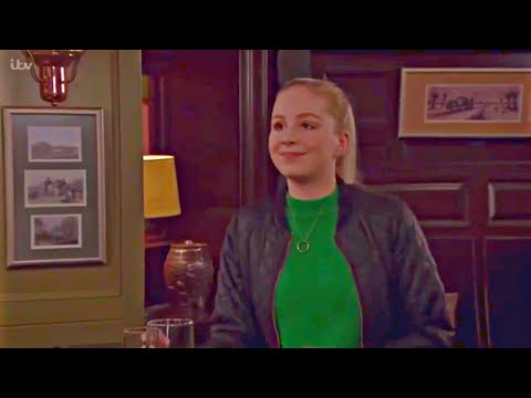 Belle Dingle 20th May 2020 - belle is ignoring jamie