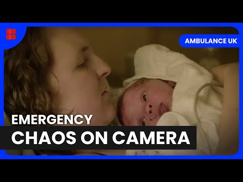 Ambulance Crew Rush to Emergency! | Ambulance UK | Medical Documentary