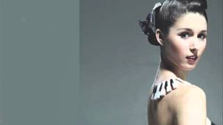 Francisca Valenzuela - Afortunada (Letra)