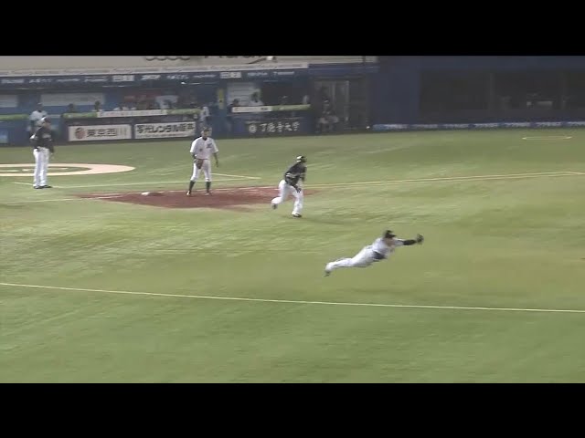 【4回表】飛んだ!! マリーンズ・クルーズが魅せる守備 2015/9/25 M-H