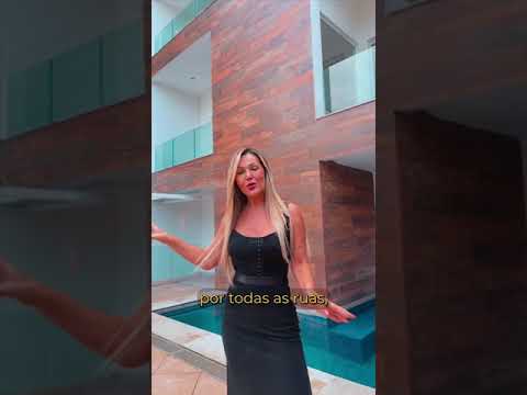 Casa Triplex à Venda no Exclusivo Condomínio Jardim Pernambuco, no Leblon.