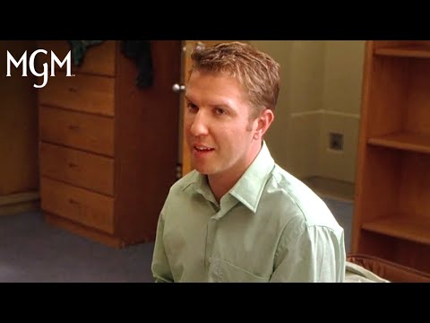 Thumbnail of the video: Jerome Meets His Roommates