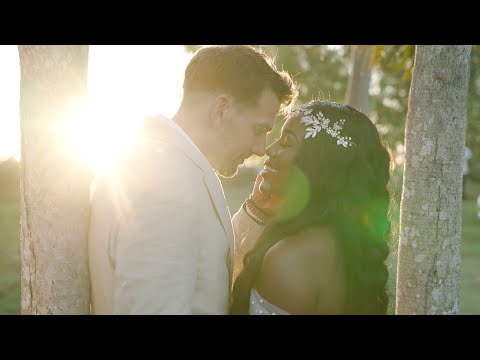 Beach wedding in the Bahamas | Safiya & Luc | Wedding Teaser