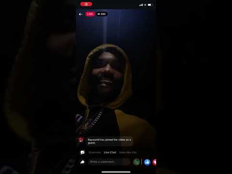 2 Gunz vito & @RayworldDinero  on live about @liheat & white boy set up @41staj13 ￼