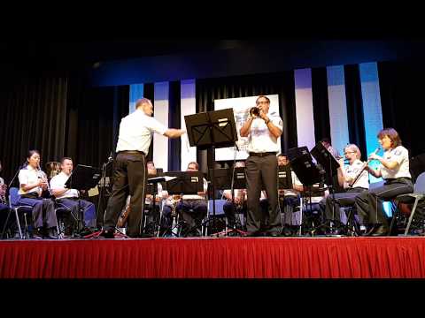 Sossenheimer Kerbeburschen feierten Jubiläum mit dem Polizeiorchester Hessen