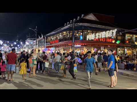 SIEM REAP PUB STREET night market Traditional Walking Tour Around | CAMBODIA  FESTIVAL DAY 2022