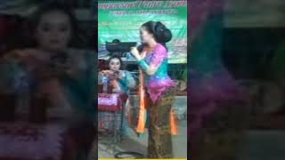 Download lagu Tika Sukinem VS Uncek lagi salah Faham...??? mp3