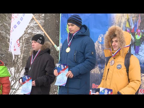 Спортивные новости по волейболу, зимнему футболу, лыжным гонкам.
